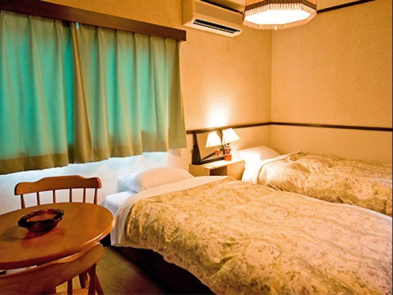 Pension Sumomo No Ki Oshino Esterno foto